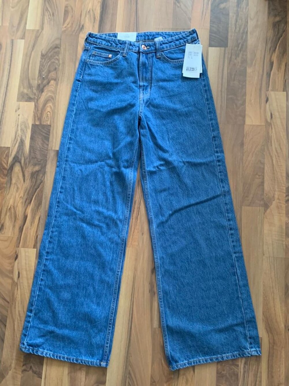 H&M Ultra High Rise Wide Leg Jeans - BNWT